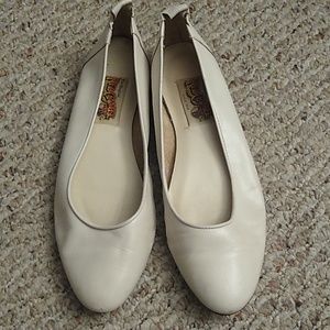 Red Camel Ballet Flats Eggshell White Womens 9 M Shoes